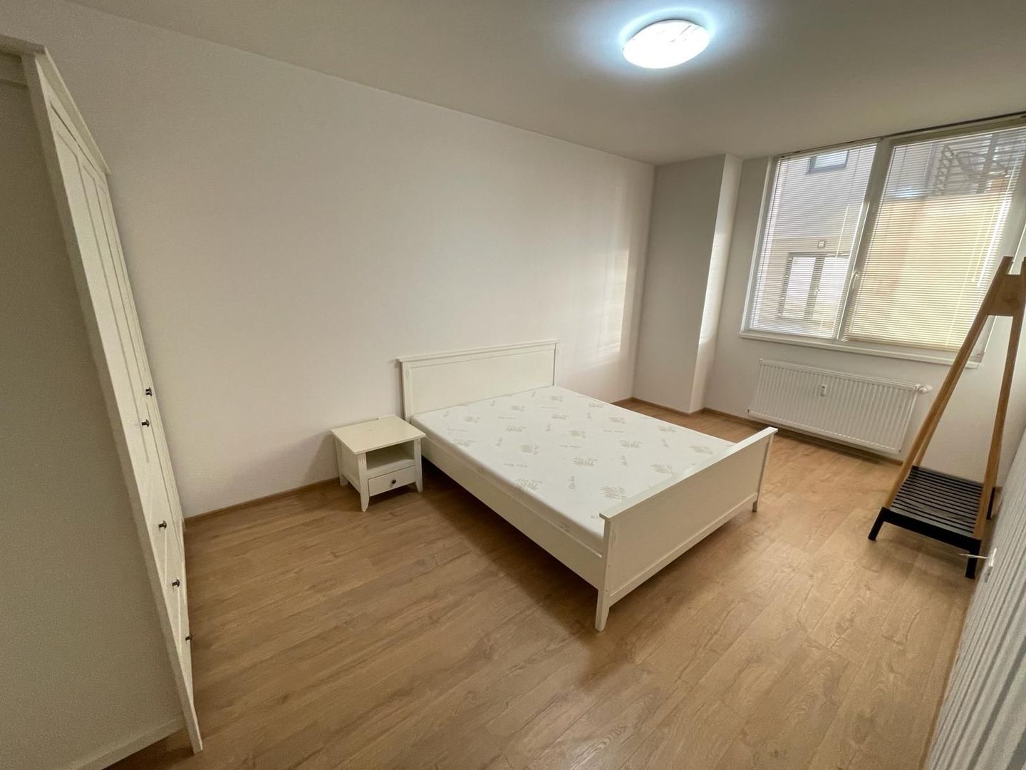 Giroc-Eso | De inchiriat | 2 camere | Loc de parcare - Poză 9