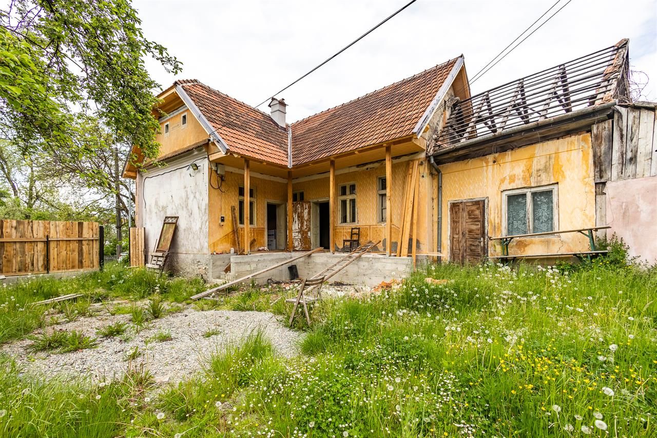Casa traditionala + 8.500 mp teren, intravilan, Sinca Noua, Brasov - Poză 15
