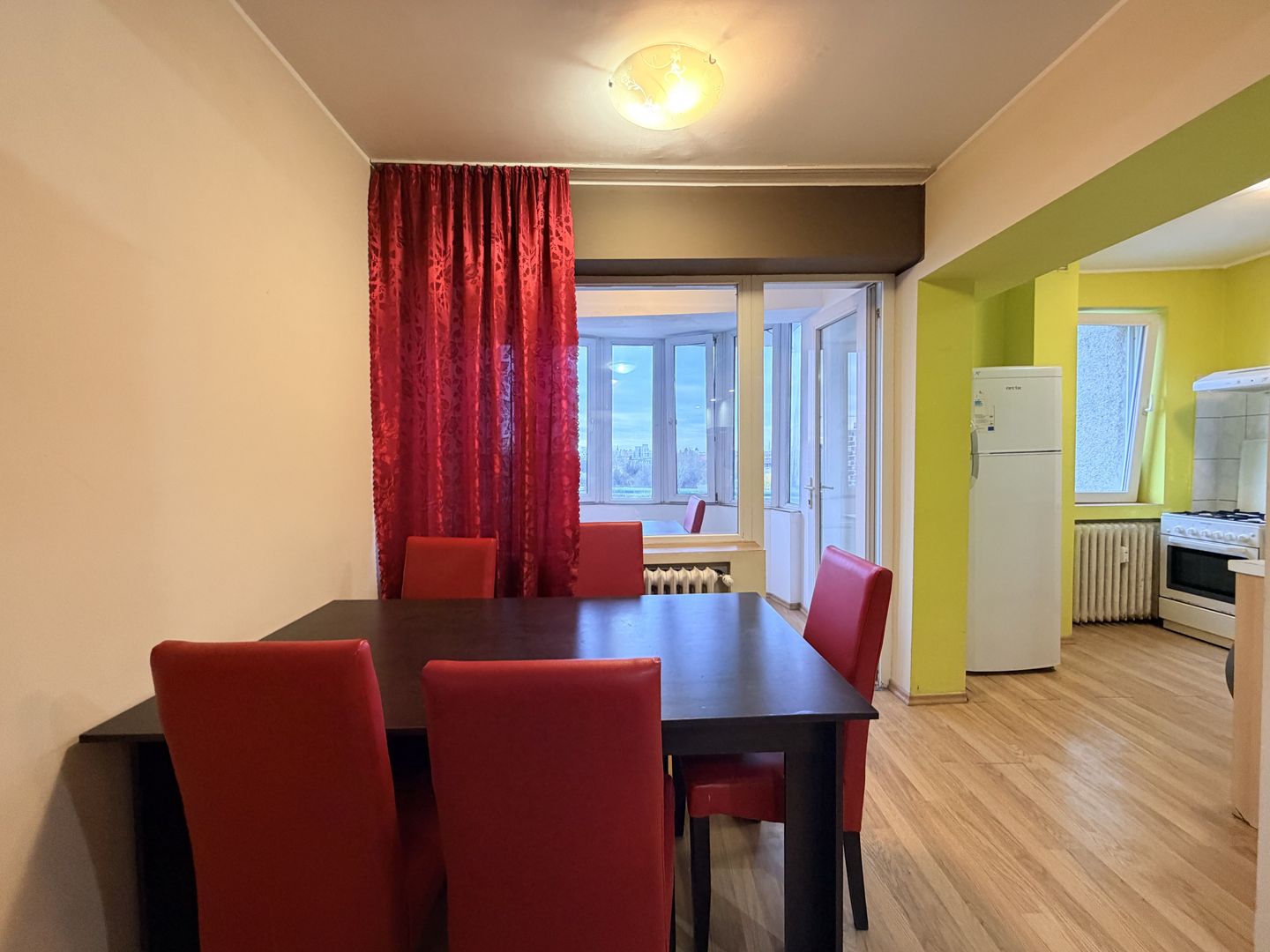 Apartament 4 camere,  aproape de centrul orașului – Circumvalațiunii - Poză 4