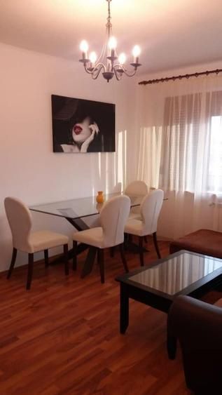 Apartament 3 camere Piata Victoriei, mobilat modern, balcon, vedere stradală - Poză 1