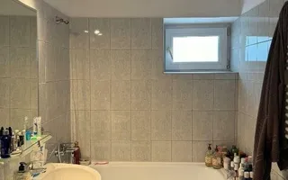 Apartament cu 4 camere in Pajura - Poză 12