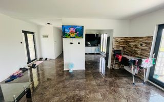 Casa individuala parter cu garaj 813mp teren an 2024 - Poză 12