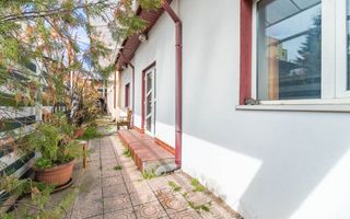 Vanzare - vila noua+spatiu birou/comercial - Crangasi-Constructorilor - Poză 1