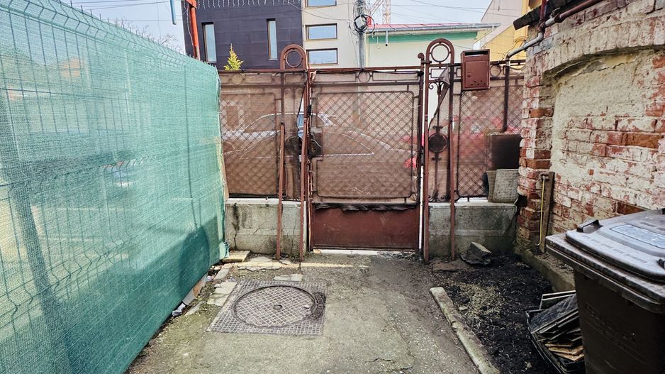 Apartament 3 camere in Vila+Demisol locuibil 18,40 mp - Parcul Carol - Poză 20