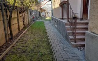 BRASADAS vinde casa cu etaj, 4 camere, central, acces cu masina. - Poză 2