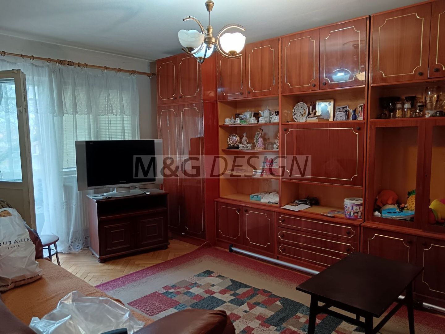 Apartament 4 camere  Sagului- Dambovita - Poză 1