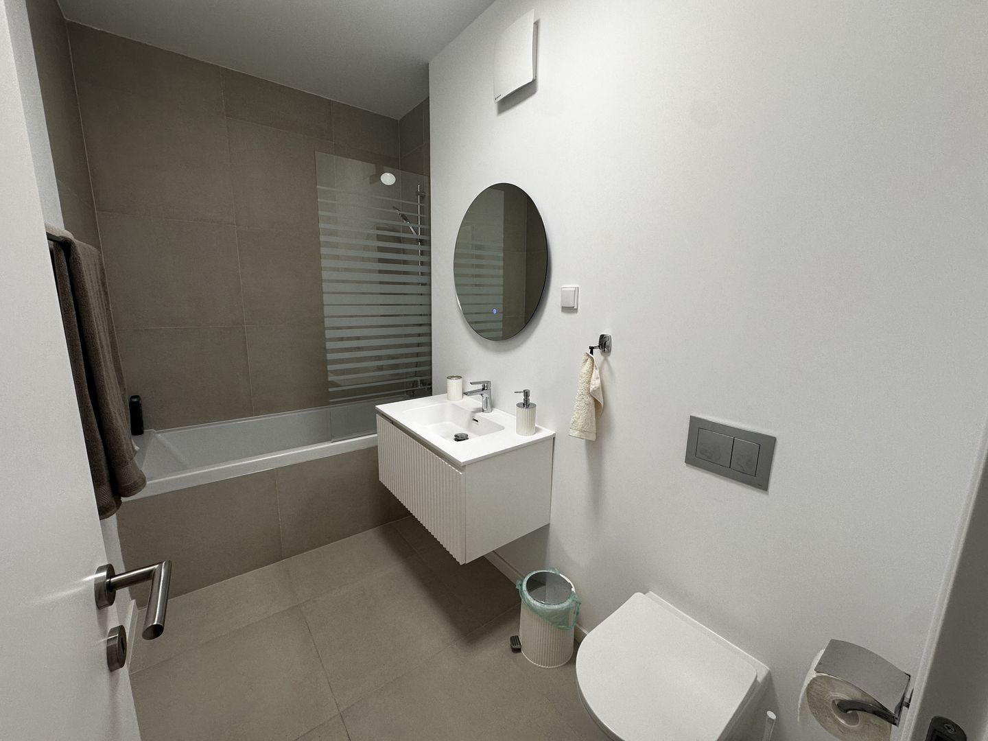 2 Camere 5min Metrou Grivita Arcadia Residence Domenii Expozitiei 1Mai - Poză 17