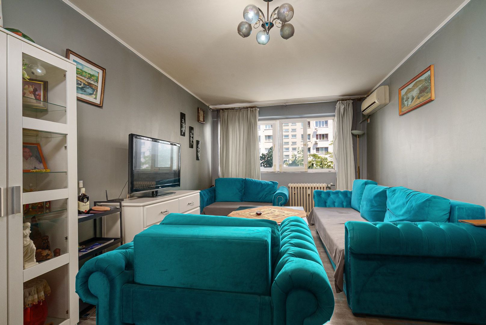 Apart 2 camere Titan 1 Decembrie vis-a-vis Auchan str Jean Steriadi - Poză 1