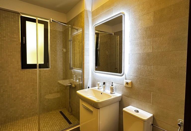 Apartament 3 camere lux, terasă privată, loc parcare inclus,lângă Universitate - Poză 13