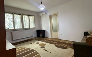 Apartament 2 camere zona Dacia, centrala si clima- pozitie excelenta - Poză 1