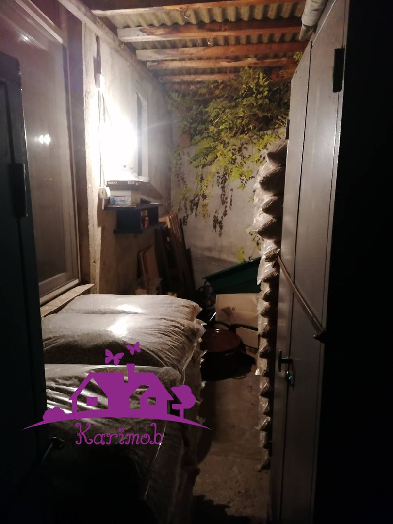 Casa si curte zona centrala - Poză 17