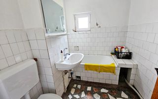 Apartament 3 camere, decomandat, zona Liceului Sportiv - Poză 10