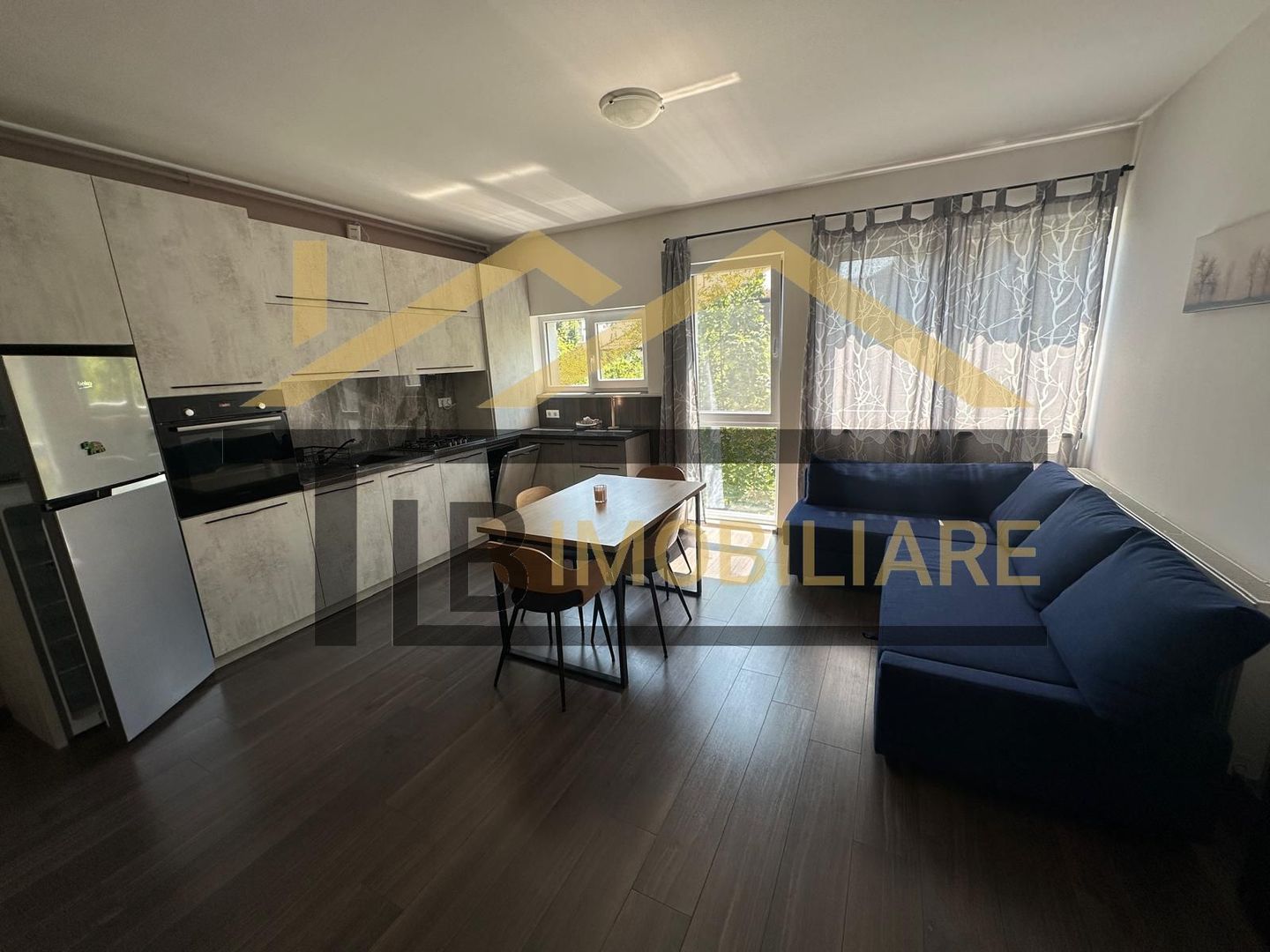 Apartament de 3 camere,70mp, zona Alexandru Papiu Ilarian - Poză 1