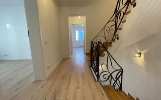 INCHIRIERE APARTAMENT 7 CAMERE | PIATA VICTORIEI - Poză 5