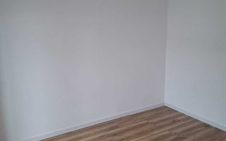 Apartament 2 camere Dacia renovat - Poză 5