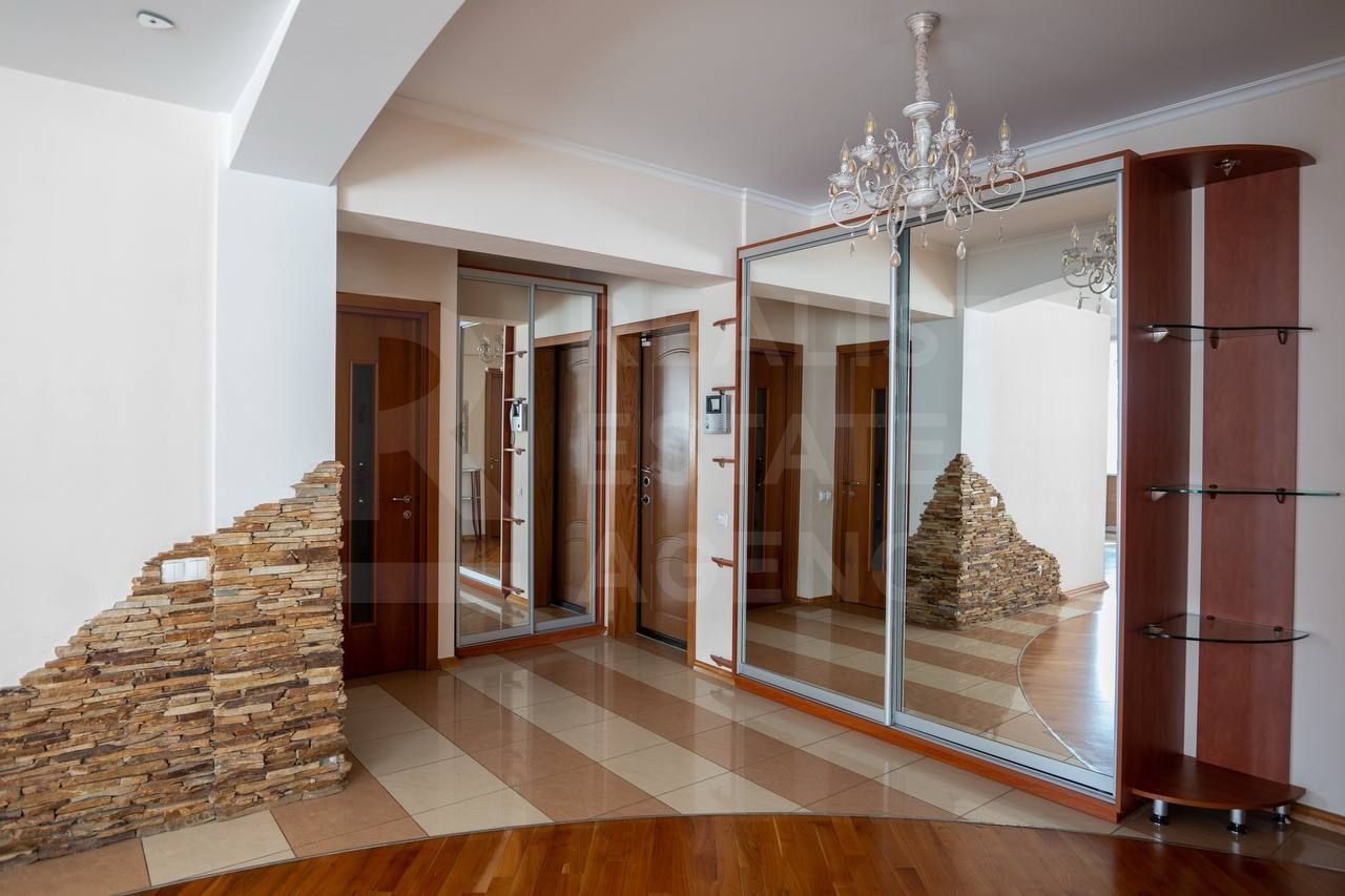 Chirie, apartament, 3 camere, str. Colina Puşkin, Centru - Poză 11