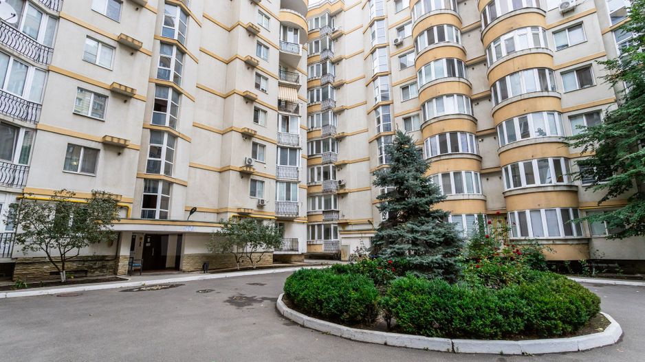 Vânzare spatiu comercial 42 mp - Poză 1