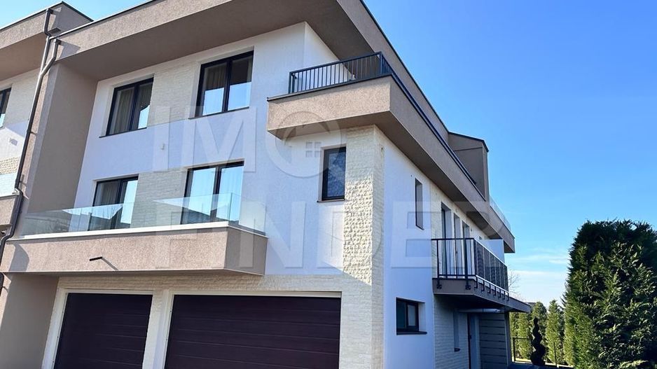 Inchiriere apartament 3 camere situat in vila privata, zona UMF - Poză 19