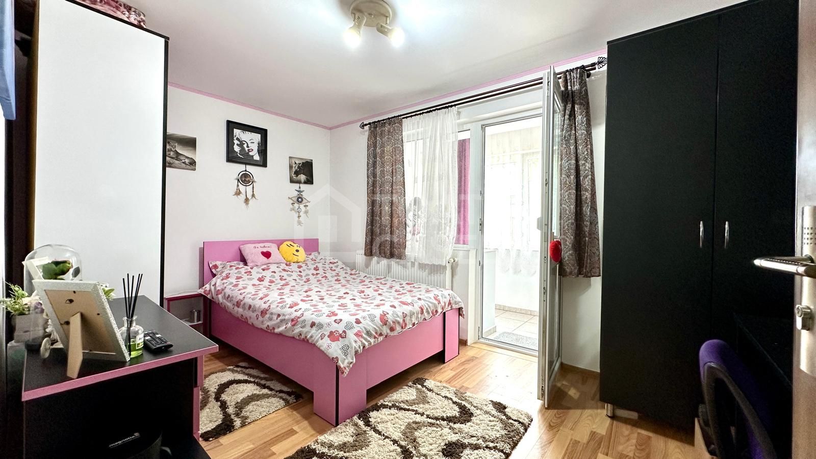 Apartament 3 camere, 2 balcoane inchise, loc de parcare, zona Junior - Poză 6