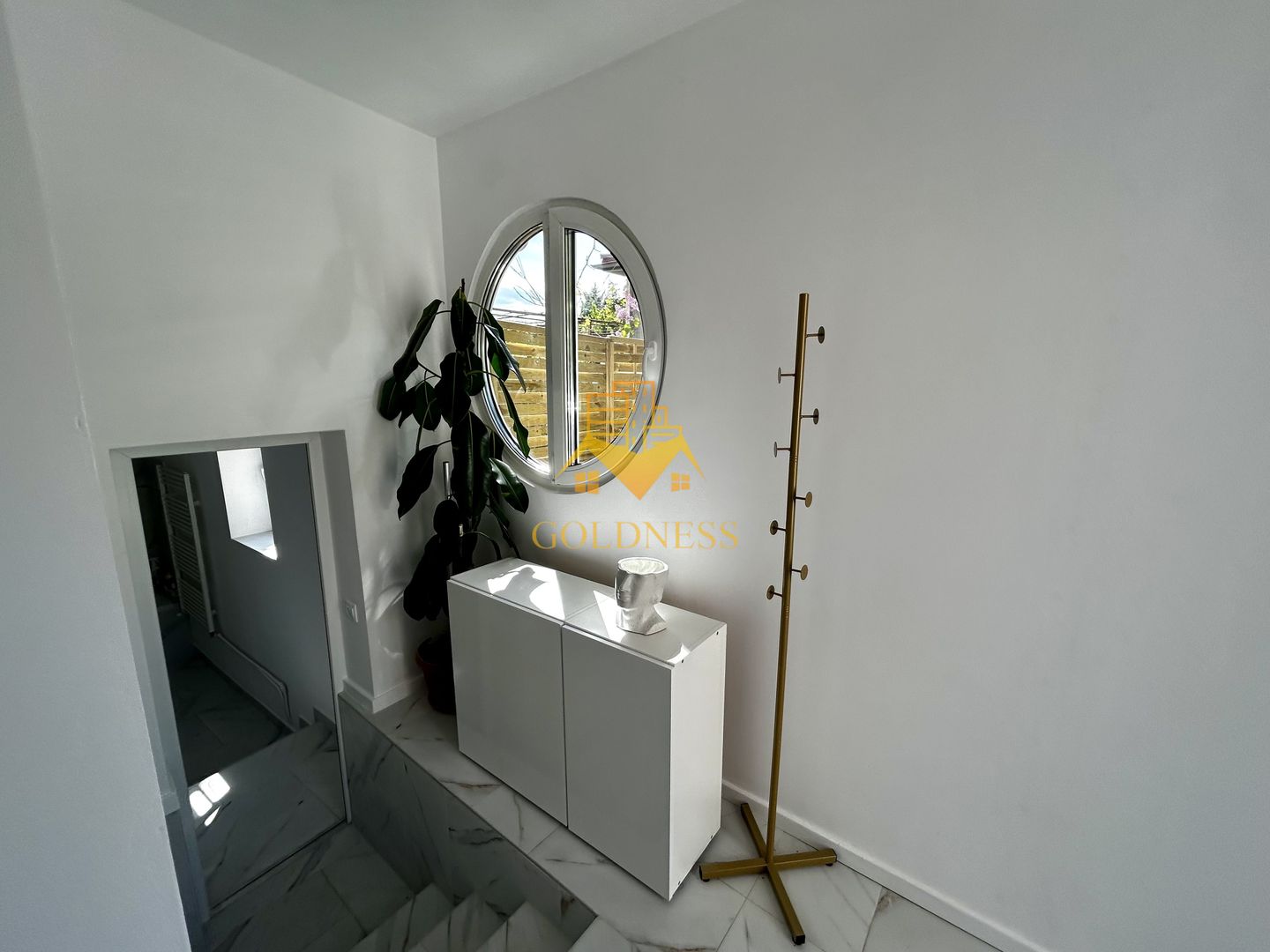 3 camere, modern, curte 105 mp, Parcul Central, Polivalenta, central - Poză 5