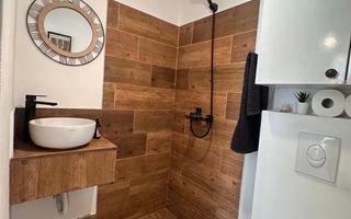 Apartament cu 2 camere de vanzare, Bld Decebal, Oradea - Poză 14