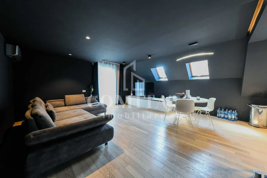 Apartament ultrafinisat cu 2 camere + mansardă | Cartierul Europa — fotografia 1