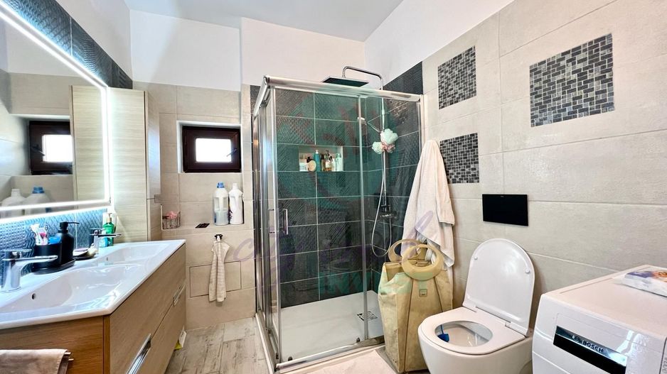 APARTAMENT PREMIUM IN VILA-FINISAJE DE LUX-UNIRII-CURTE PROPRIE - Poză 12