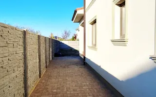 Oferim spre vanzare casa-duplex cu 4 camere si 3 bai situata in Giroc - Poză 19