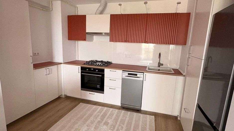 Vanzare Apartament 2 camere, et 7, mobilat de designer, bloc nou – balcon 8,5 mp - Poză 3