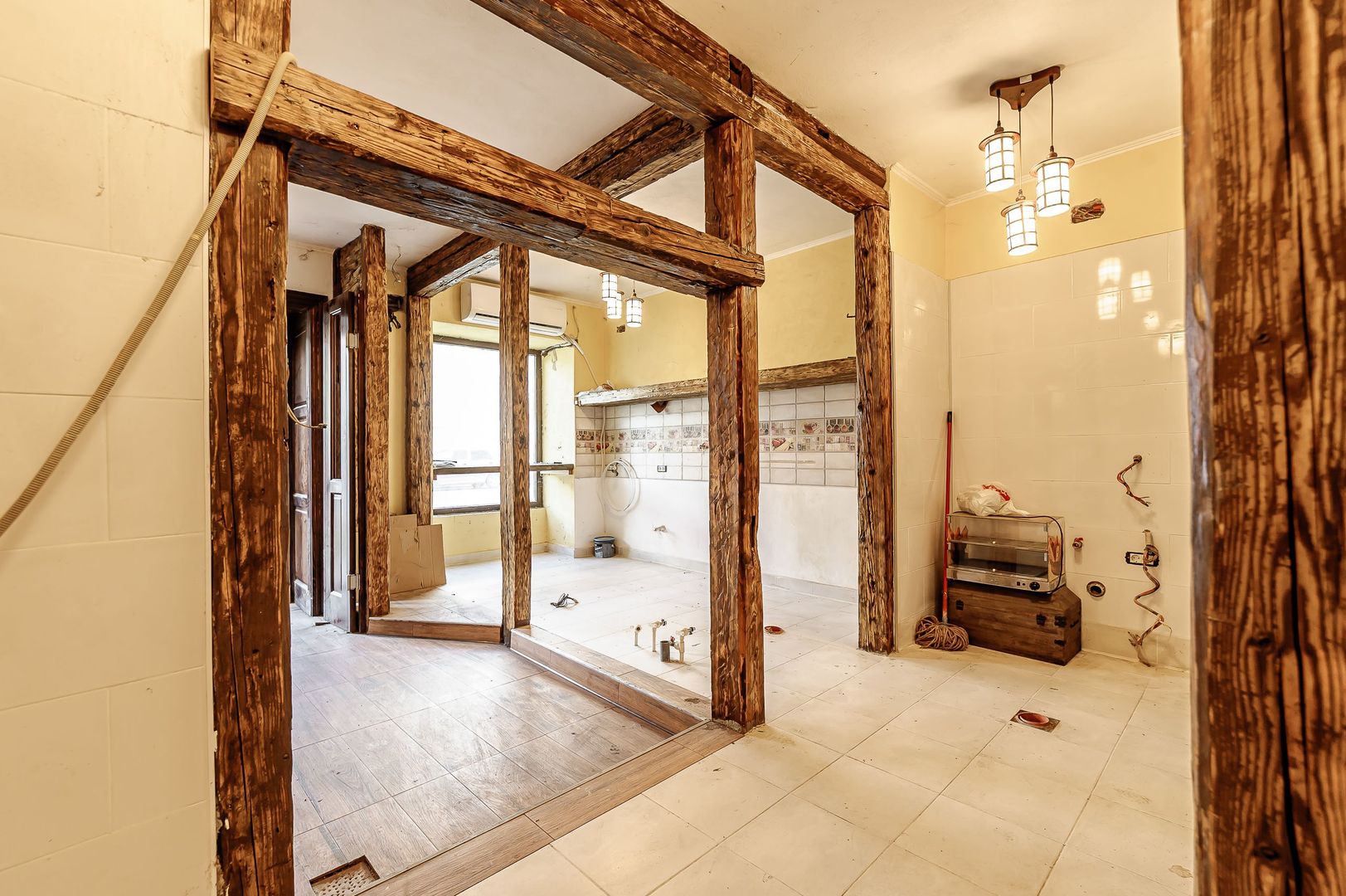 Vandut Spațiu comercial pe strada Episcopiei - Poză 5