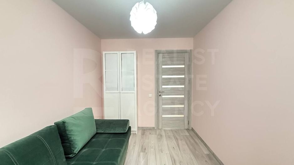 Vânzare, casă, 2 nivele, 3 camere, strada Miorița, Colonița. - Poză 11