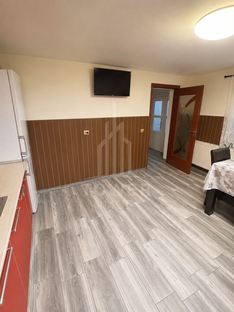 Casă modernă de vânzare în Poplaca – la 10 minute de Sibiu - Poză 5