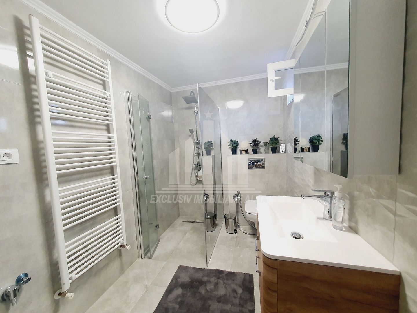 Apartament cu 3 camere decomandate, Centru - Poză 7