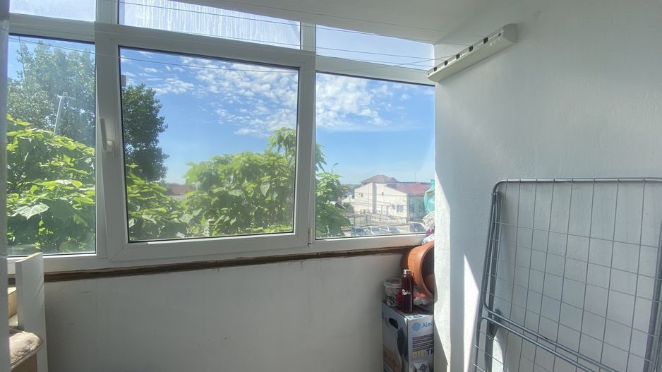 Compartimentare decomandata! Vanzare apartament cu 3 camere-Micro 11 - Poză 12