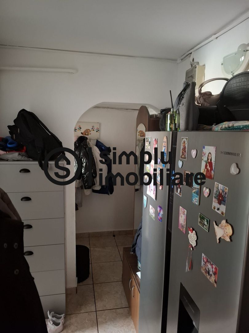 3 camere, etaj 3/4, centrala termica - 105 000 Euro - Poză 10