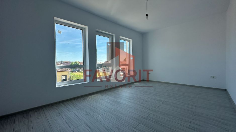 Duplex | Parter + Etaj | Toate utilitatile | Curte generoasa | Sacalaz - Poză 8