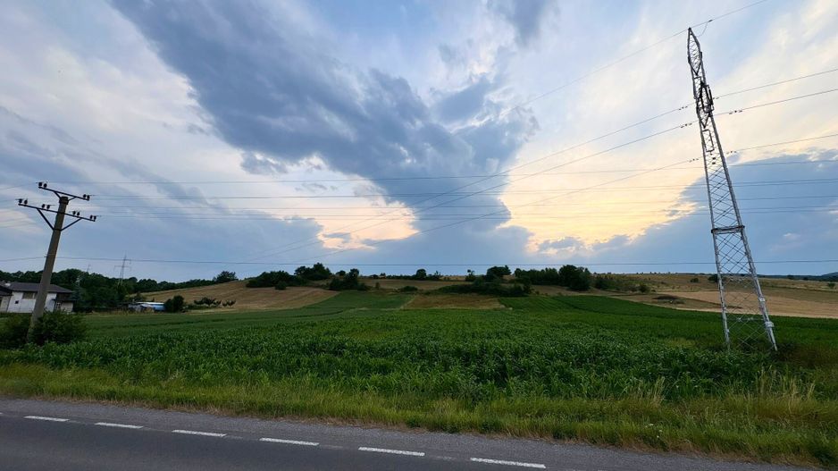 Teren intravilan industrial 7400 MP com. Ilieni , Jud. Covasna - Poză 5