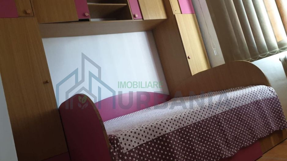 Apartament 2 camere decomandate de închiriat în Podul Roș, lângă Liceul Emil Racoviță - Poză 3