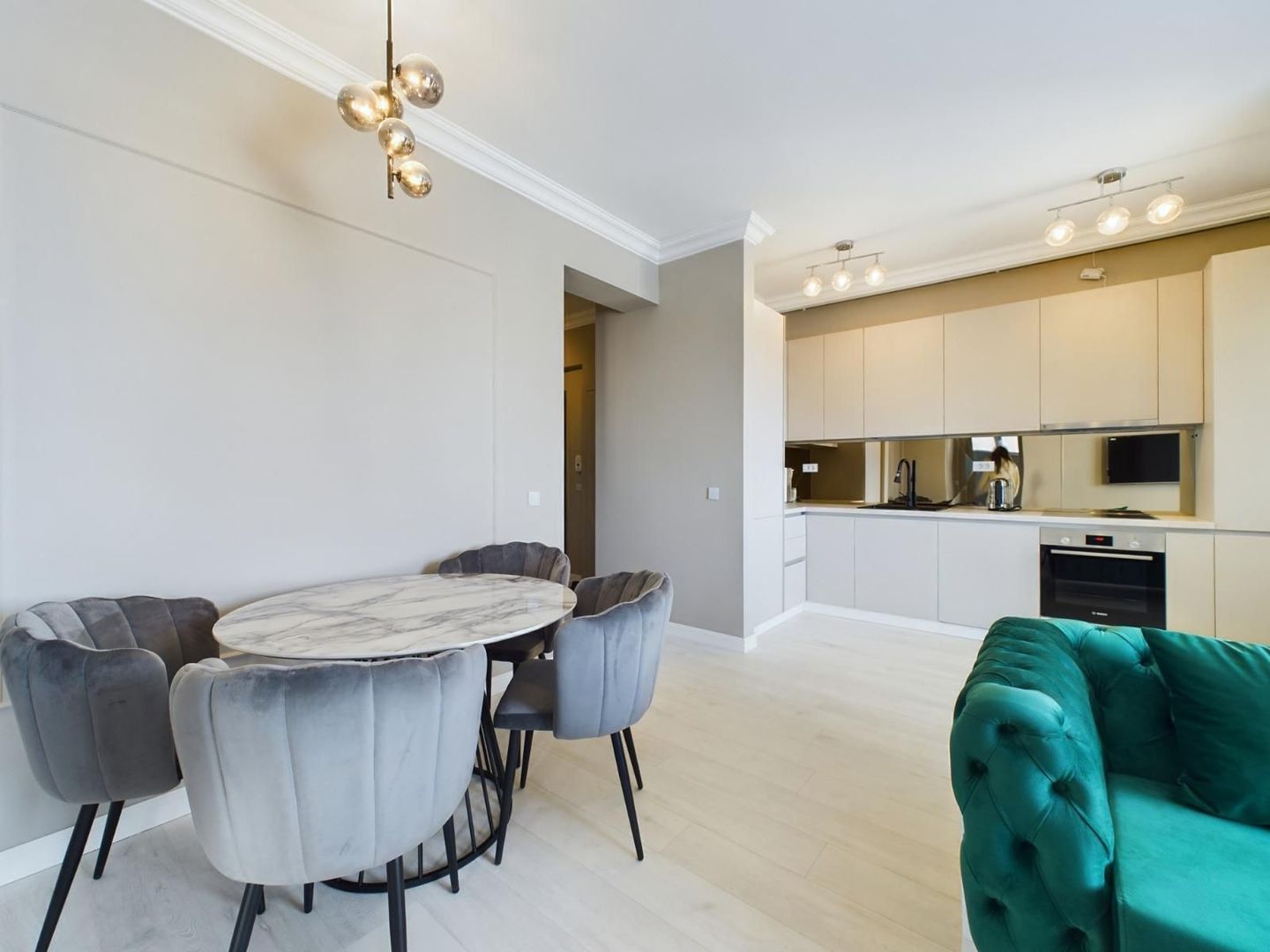 AP. 2 CAMERE PARK RESIDENCE, CAT-FRIENDLY, PARCARE, MASINA SPALAT VASE - Poză 5