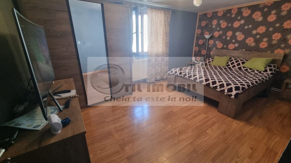 Apartament cu 2 camere,decomandat in Miroslava - 86900 euro ! - Poză 1