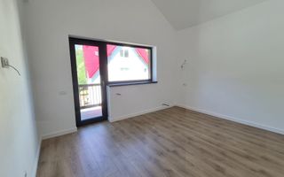 Apartament cu 4 camere 125 mp (4 garsoniere) la cheie + 60 mp pod - Busteni - Poză 7