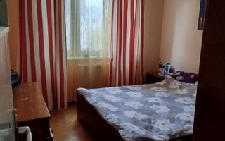 Apartament 3 camere de vânzare – Piața Centrală, etaj 3 - Poză 9