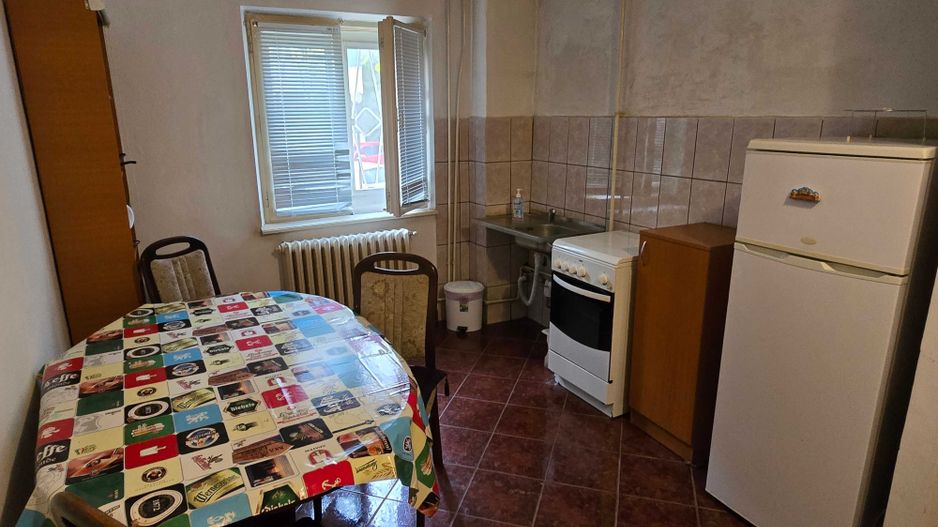 2 camere cf 1 zona Sagului-CENTRALA-parter cu balcon - Poză 5