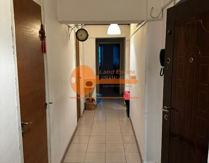 Apartament cu 4 camere in zona Tei-Maica Domnului - Poză 8
