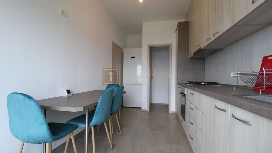 Buziasului, 3 camere + 2 bai, centrala proprie - Poză 8