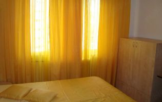 inchiriez apartament 2 camere