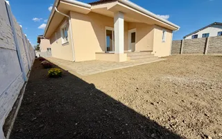 Mosnita Noua-Casa Parter-4 Camere - Poză 20