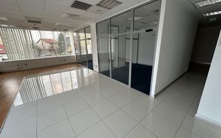 Spatiu de birouri la artera - Poză 9