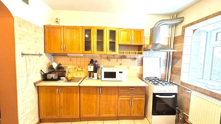 Apartament 3 camere de închiriat–Loc de parcare inclus - Poză 1