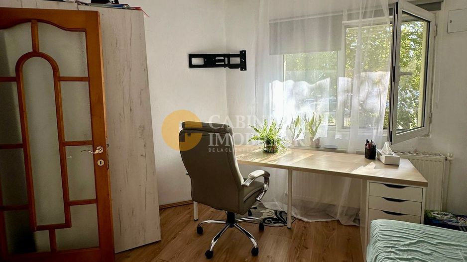 3 Camere Decomandat - Bloc 1980 - Zona Canta - Poză 1